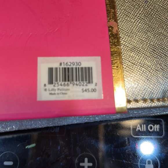 Lily Pulitzer Agenda Folio - Picture 9 of 12